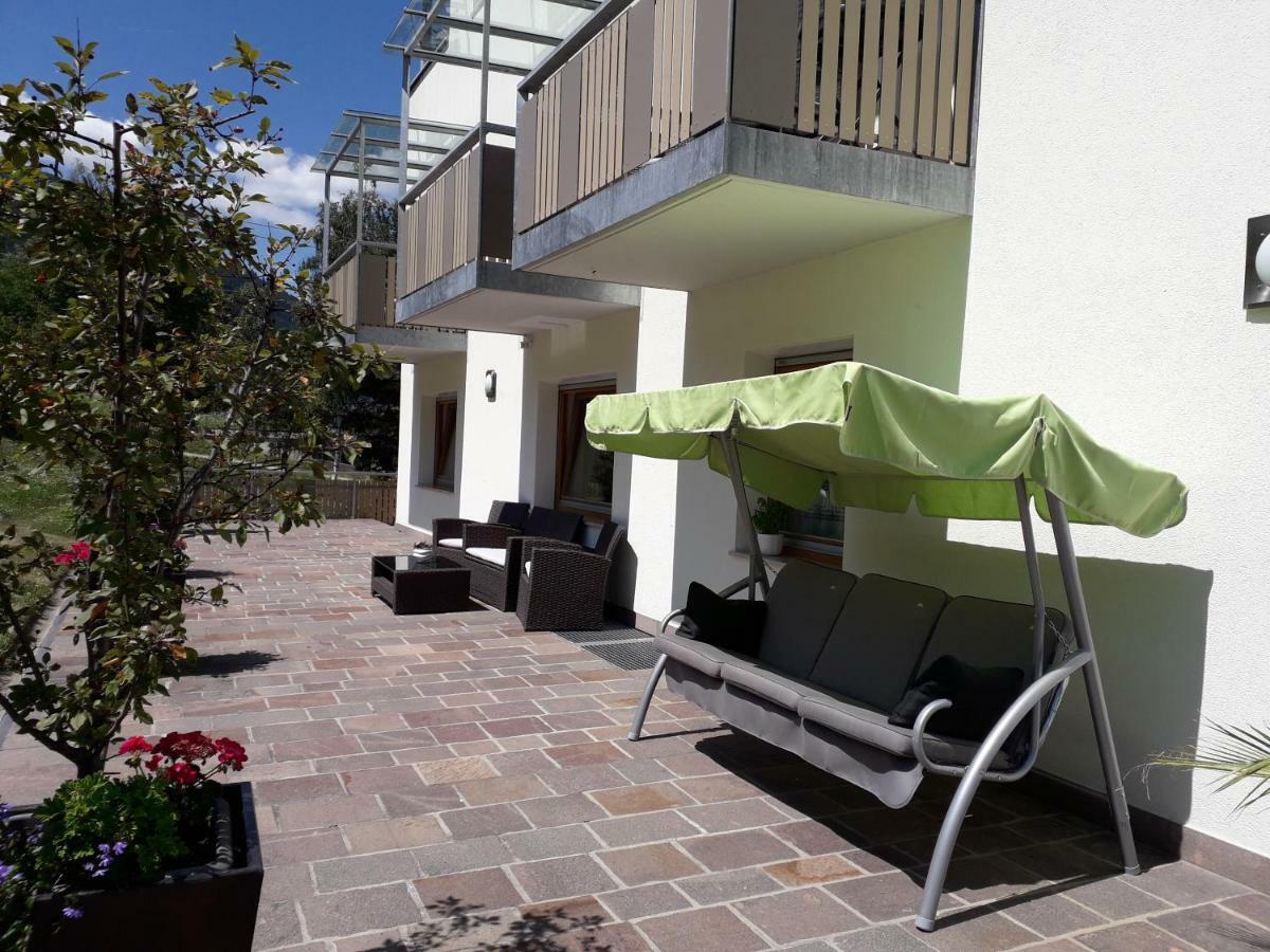 Garni Schorneck Bed and Breakfast Bruneck Exteriör bild
